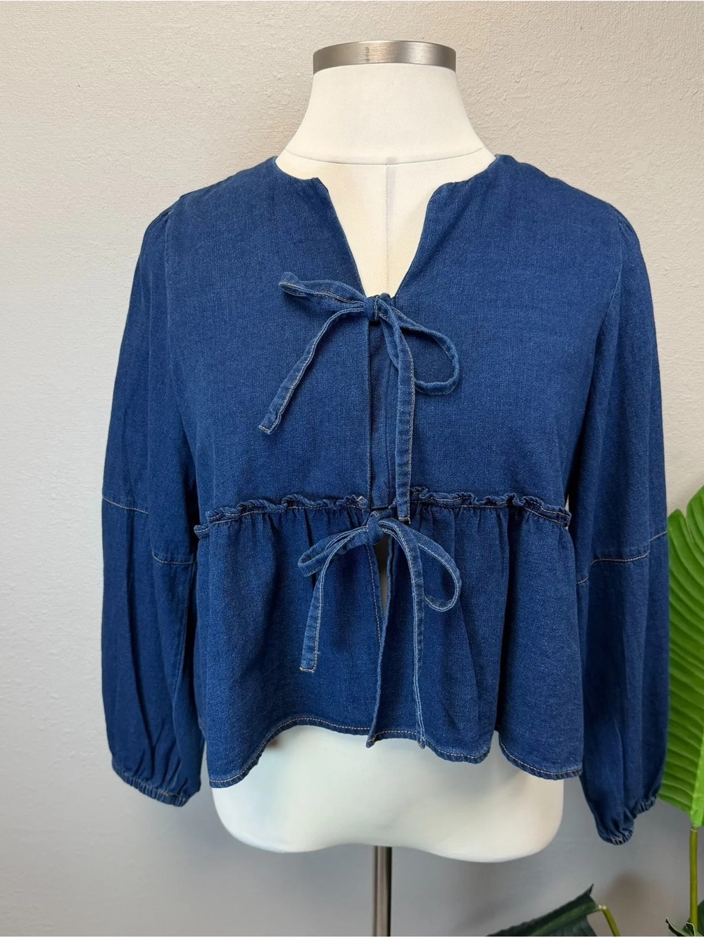 Velvet Heart Abbie Blue Denim Top - New - Size XL